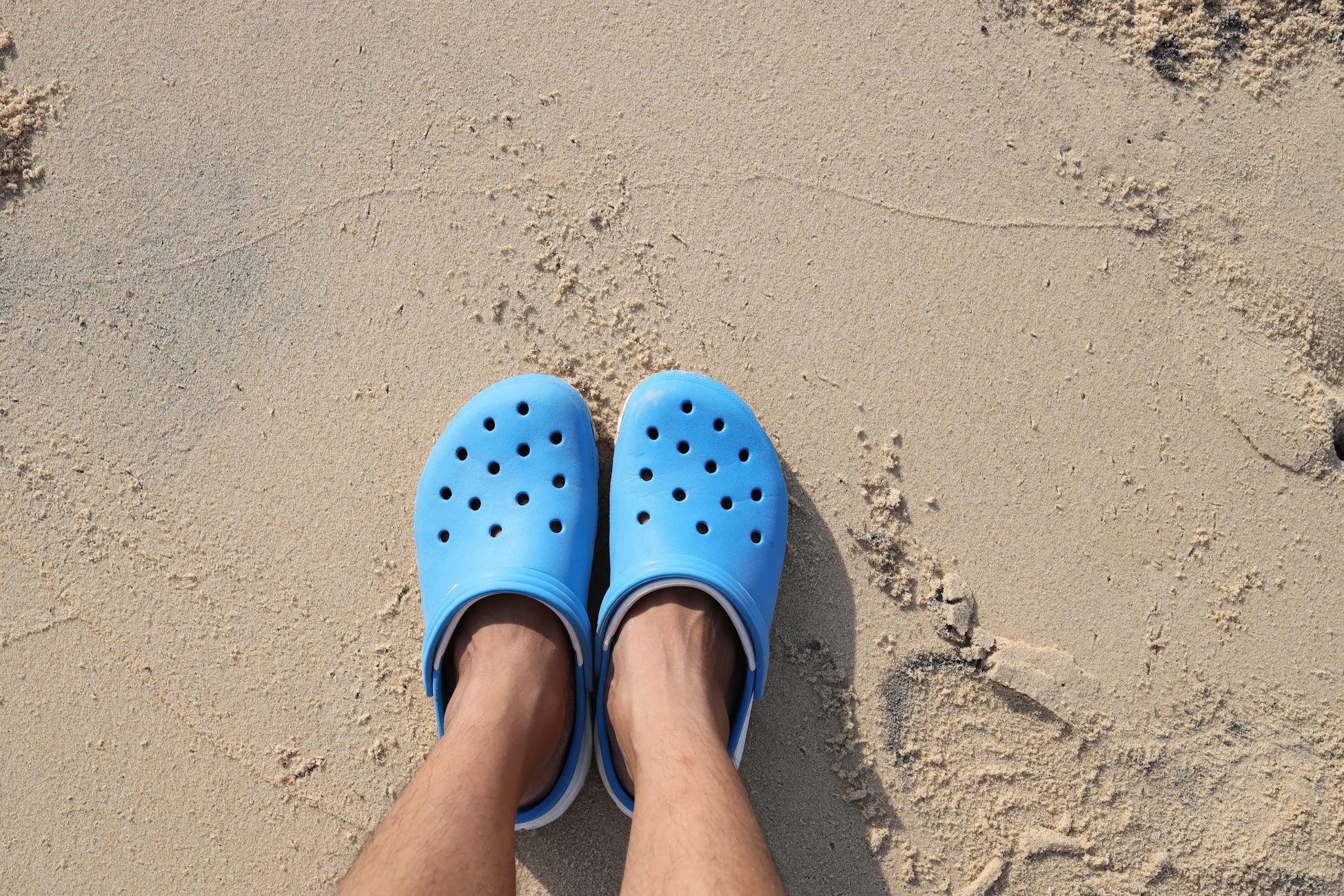 crocs.com